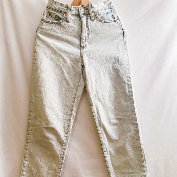 Jeans - Picture 3 of 4